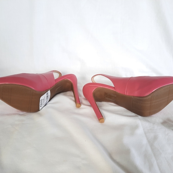 NWT! Le Chateau Sling Back Heels - Picture 3 of 7